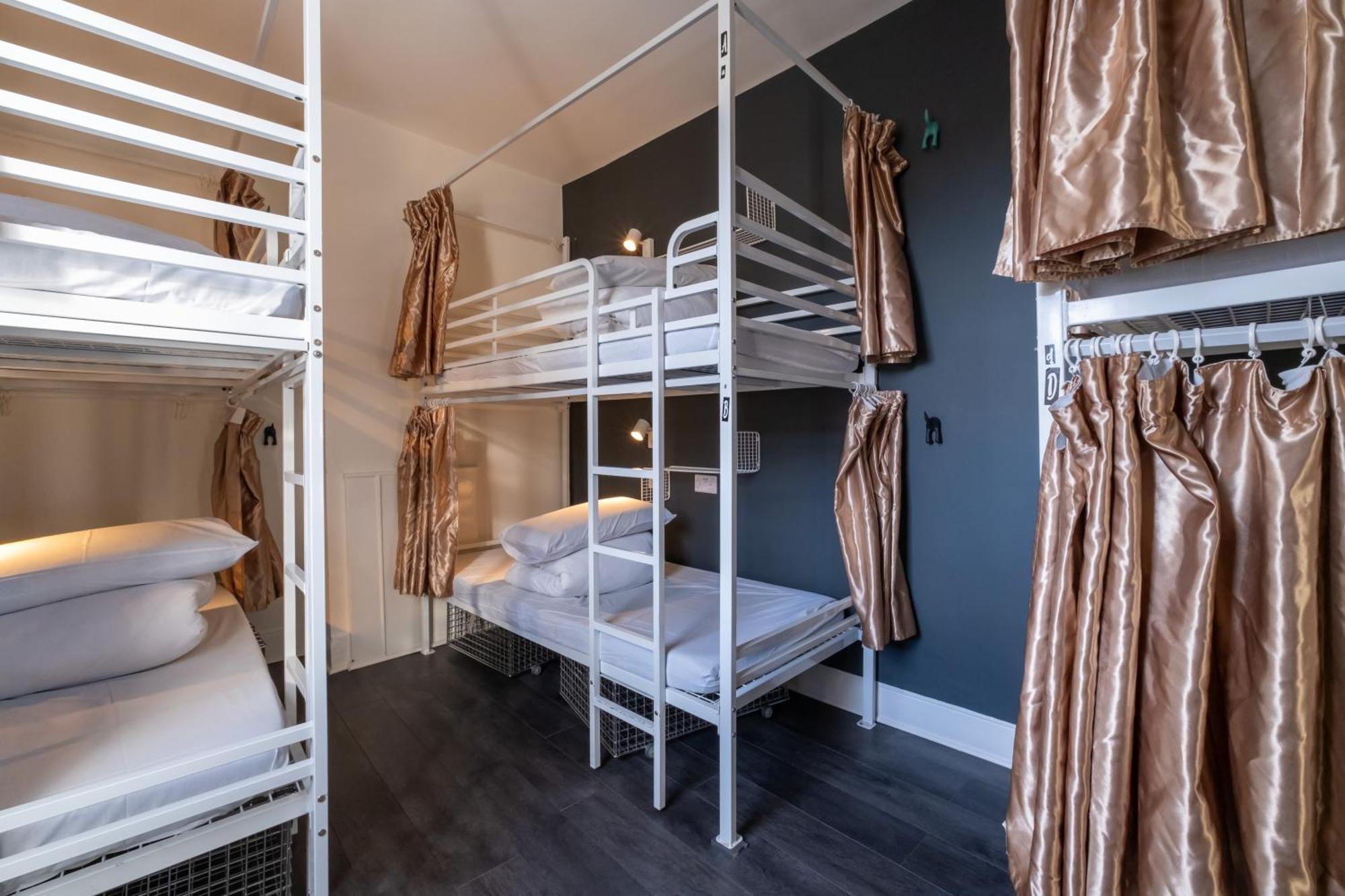 לונדון Book A Bed Hostels מראה חיצוני תמונה