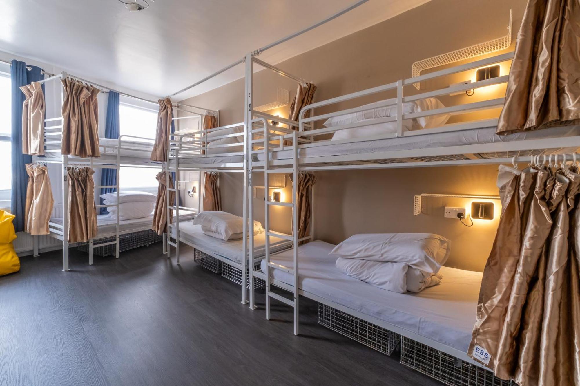 לונדון Book A Bed Hostels מראה חיצוני תמונה